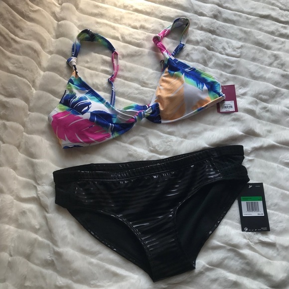 NWT SO Juniors Colorful Palm Print Bikini Top - Picture 2 of 6